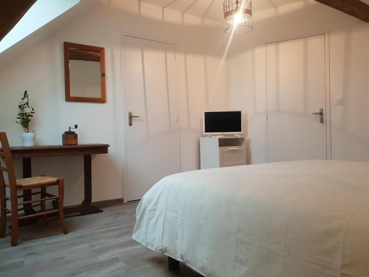 Chambre A La Ferme Torcé エクステリア 写真