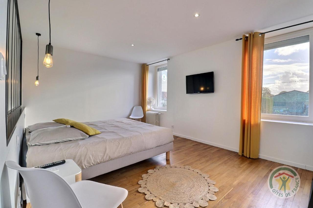 Chambre A La Ferme Torcé エクステリア 写真